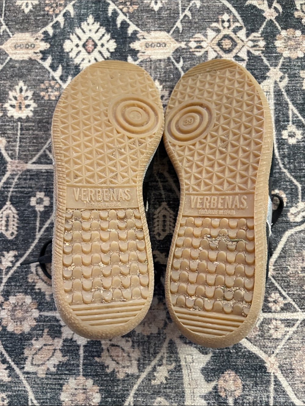 Verbenas Leather Tennis Shoes Size 39/8 - Picture 3 of 3
